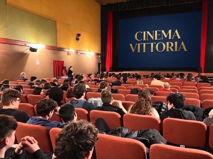 Un tavolo di lavoro per salvare il Cinema